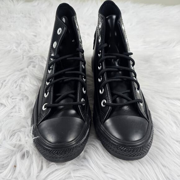 Converse CTAS All Black Smooth Leather Women's Size 7 High Top Sneakers Eclipse - Picture 3 of 9